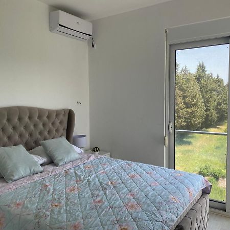 Rasi Luxury Apartments 울친 외부 사진