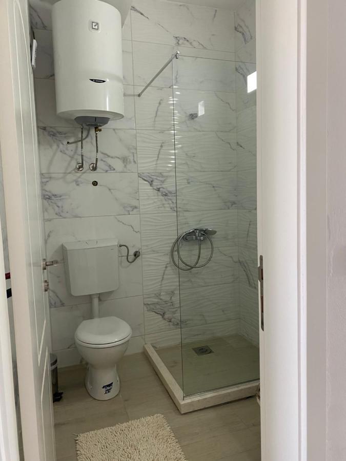 Rasi Luxury Apartments 울친 외부 사진