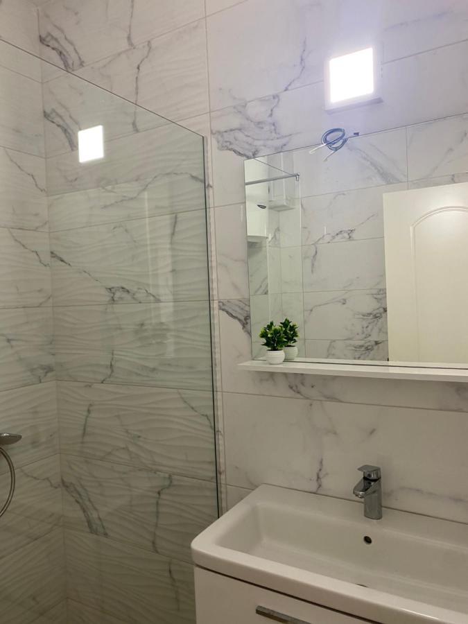 Rasi Luxury Apartments 울친 외부 사진