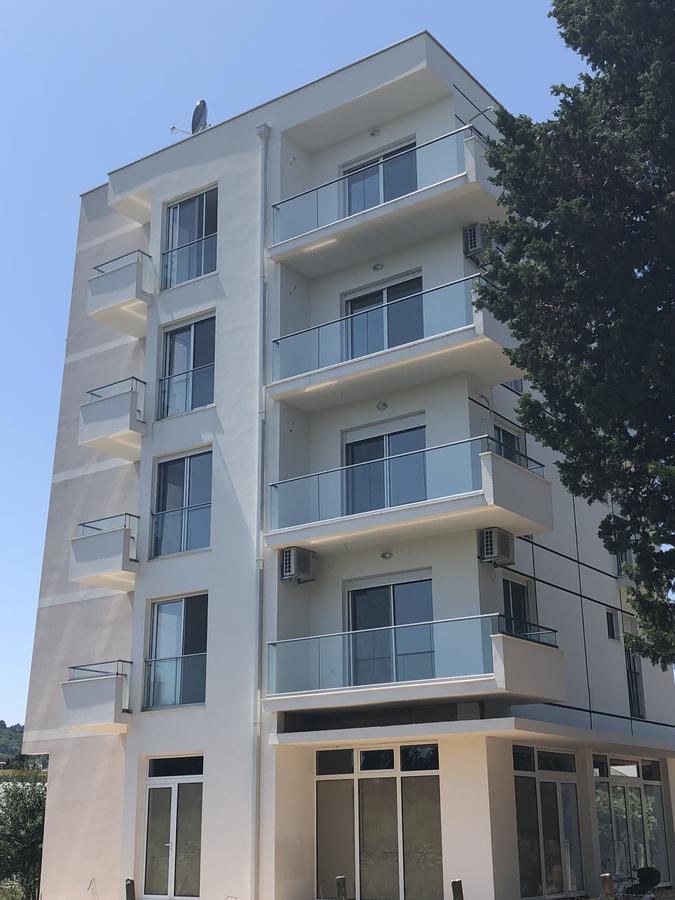 Rasi Luxury Apartments 울친 외부 사진